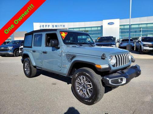 2024 Jeep Wrangler 4-Door Sahara 4x4