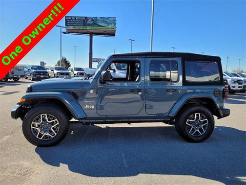 2024 Jeep Wrangler 4-Door Sahara 4x4