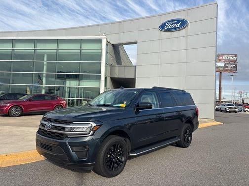 2022 Ford Expedition Max XLT