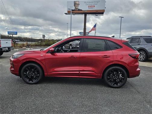2026 Ford Escape ST-Line Elite