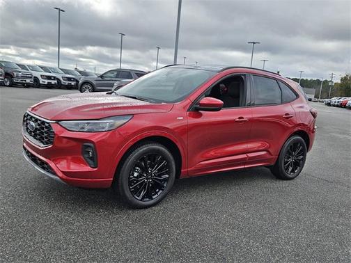 2026 Ford Escape ST-Line Elite