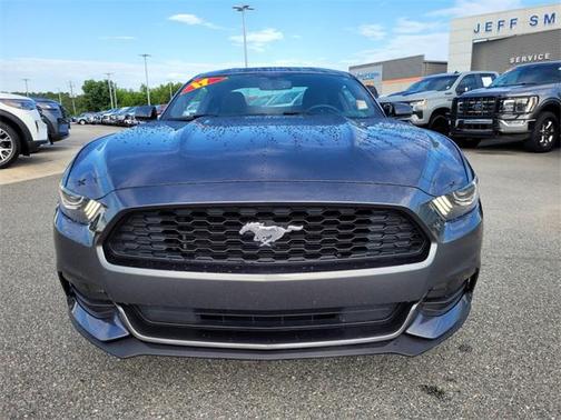 2017 Ford Mustang V6