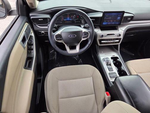 Carbonized Gray Metallic 2023 Ford Explorer XLT