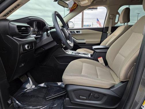 Carbonized Gray Metallic 2023 Ford Explorer XLT
