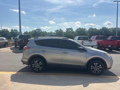 Magnetic Gray Metallic 2017 Toyota RAV4 LE