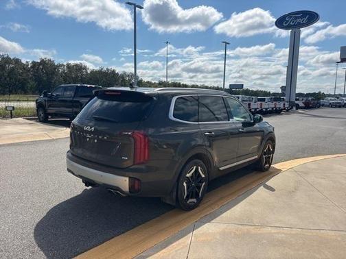 2024 Kia Telluride S