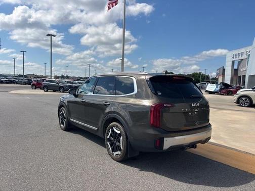 2024 Kia Telluride S