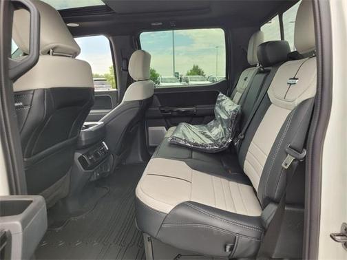 2023 Ford F-150 Lightning Platinum