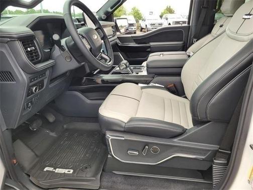 2023 Ford F-150 Lightning Platinum