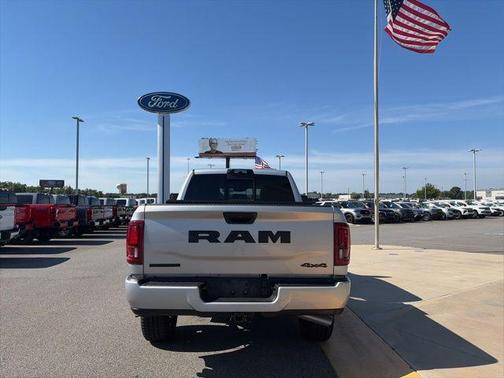 Silver Zynith 2026 RAM 2500 Big Horn Crew Cab 4x4 6'4' Box