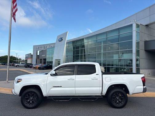 Super White 2021 Toyota Tacoma SR5