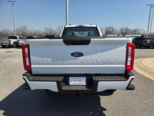 Oxford White 2026 Ford F-350 XL