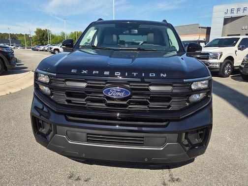 Agate Black Metallic 2026 Ford Expedition Active