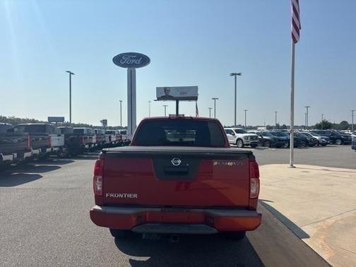 2013 Nissan Frontier Desert Runner