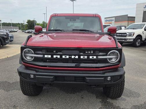 Ruby Red 2026 Ford Bronco Outer Banks