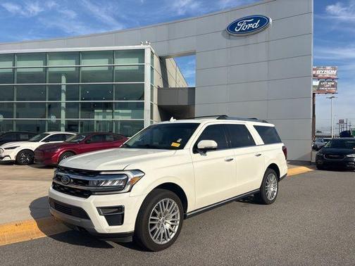 Star White Metallic Tri-Coat 2023 Ford Expedition Max Limited