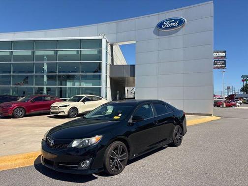 Attitude Black Metallic 2013 Toyota Camry SE