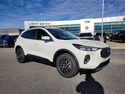 2025 Ford Escape SE