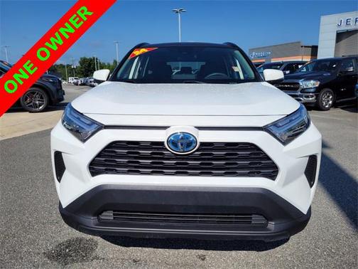 2024 Toyota RAV4 Hybrid LE