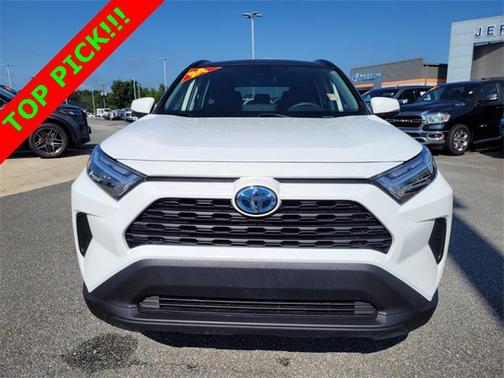 2024 Toyota RAV4 Hybrid LE