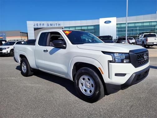 2024 Nissan Frontier S
