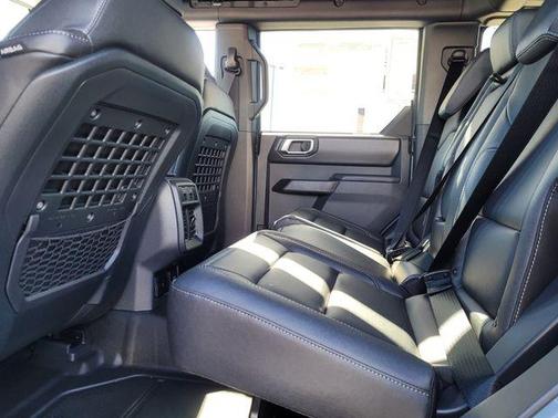 Azure 2025 Ford Bronco Badlands