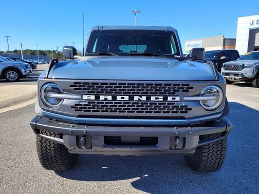 Azure 2025 Ford Bronco Badlands