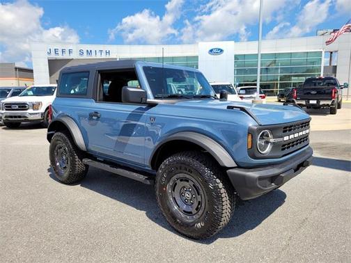 2025 Ford Bronco Base