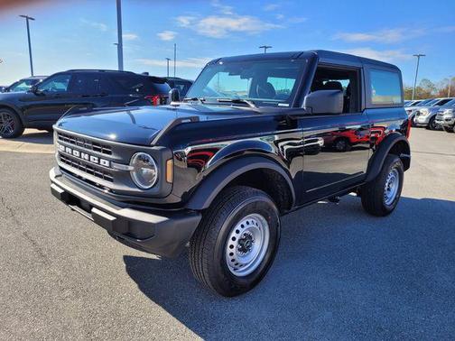 Shadow Black 2025 Ford Bronco Base