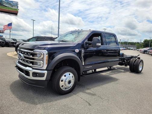 2025 Ford F-450 Lariat