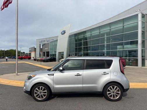 Bright Silver 2018 Kia Soul +