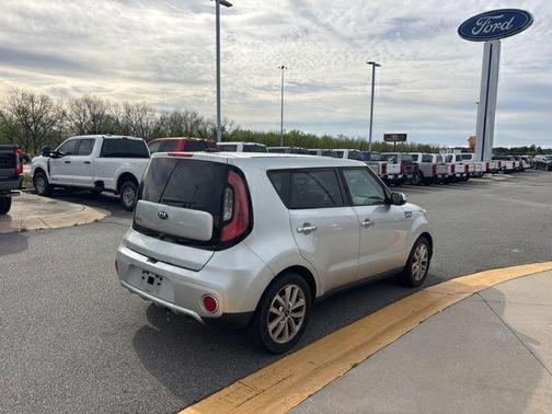 2018 Kia Soul +