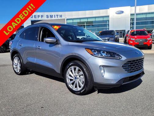 2022 Ford Escape Titanium