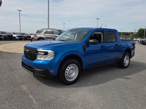 2022 Ford Maverick XL