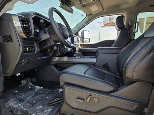 Avalanche 2026 Ford F-250 Lariat