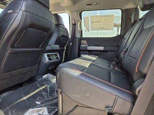 Avalanche 2026 Ford F-250 Lariat