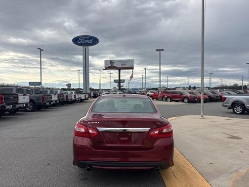 2017 Nissan Altima 2.5 SV