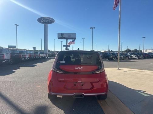 2024 Kia Soul GT-Line