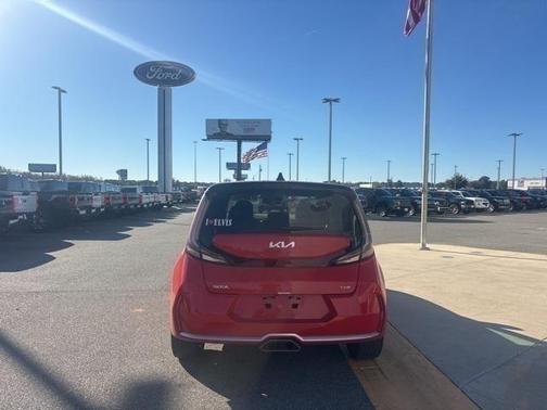2024 Kia Soul GT-Line