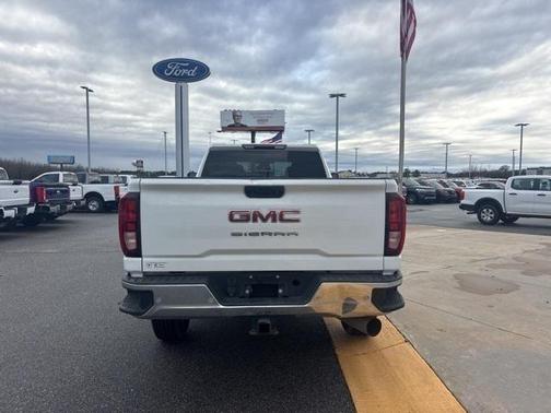 2024 GMC Sierra 2500 Pro
