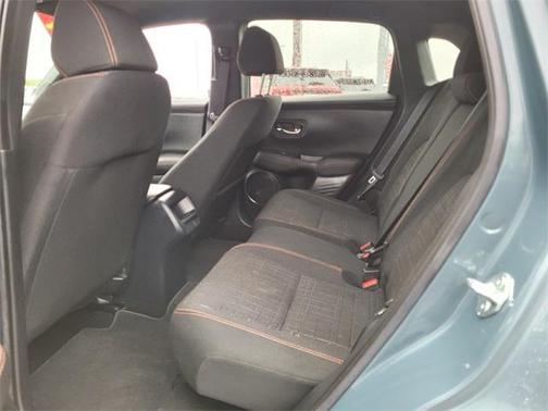 2024 Honda HR-V 2WD Sport