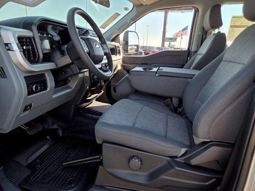 Silver Metallic 2027 Ford F-350 XL