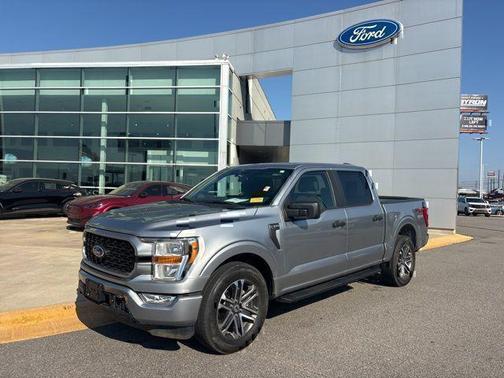 Iconic Silver Metallic 2022 Ford F-150 XL