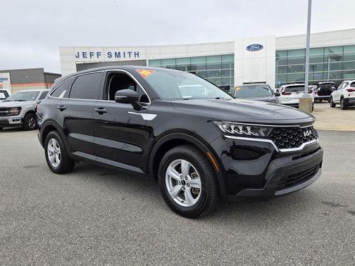 2023 Kia Sorento LX