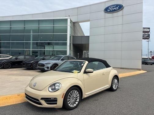 2019 Volkswagen Beetle 2.0T SE