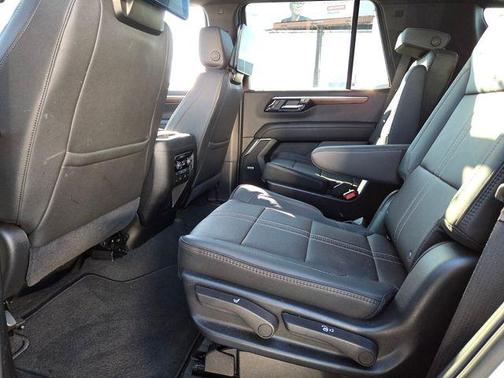 2025 Chevrolet Tahoe 4WD High Country