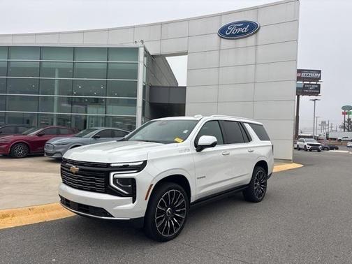 2025 Chevrolet Tahoe 4WD High Country