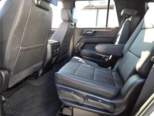 2025 Chevrolet Tahoe 4WD High Country