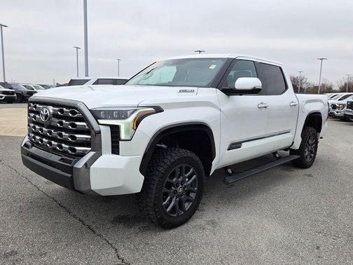 2025 Toyota Tundra Hybrid Platinum