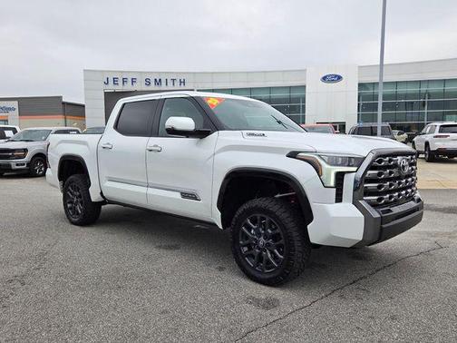 2025 Toyota Tundra Hybrid Platinum